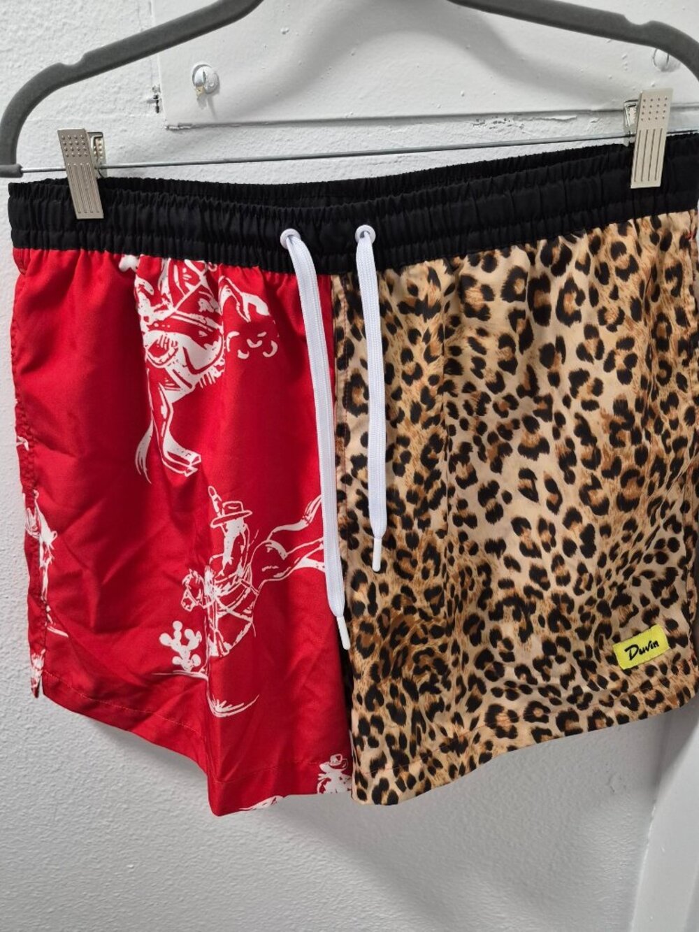 Duvin Mens Large Leopard / Cowboy Print Volley Swim Shorts Size Large Drawstring